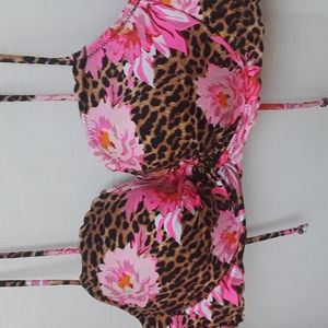 Victoria Secret 36B bikini top Tropical print.